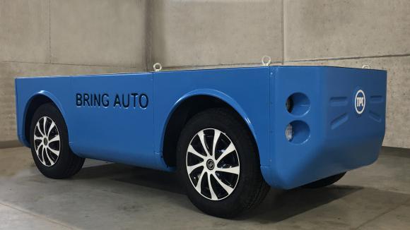 Autonomous delivery robot BringAuto