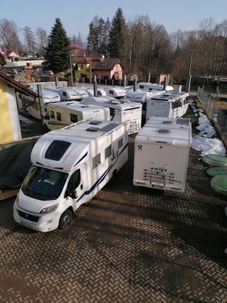 Sale of campers